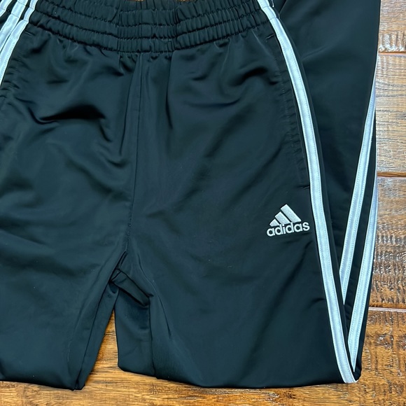Adidas Kids Unisex Originals Adicolor SST Track Pants Black/White Excellent Cond - Picture 2 of 5